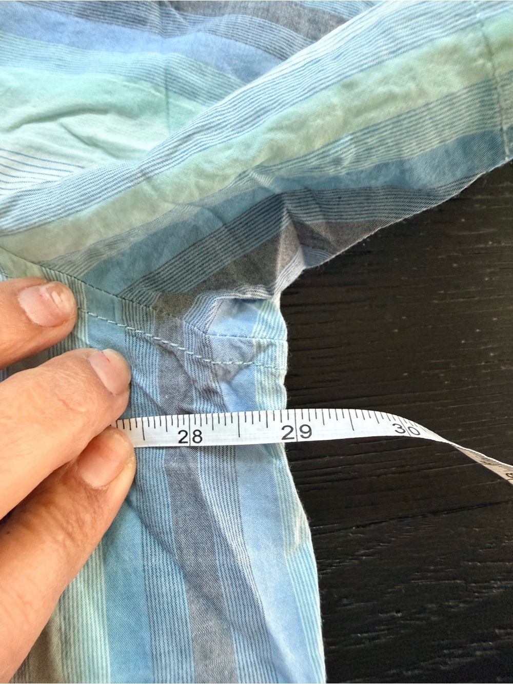 EUC Tommy Bahama Short-Sleeve Striped Button-Down Shirt in Light Blue and Navy - Picture 5 of 7